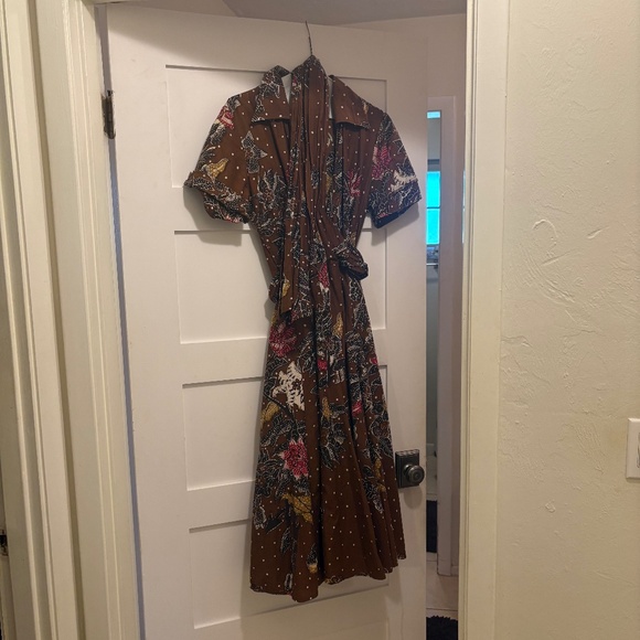 Gado dress - Picture 2 of 2